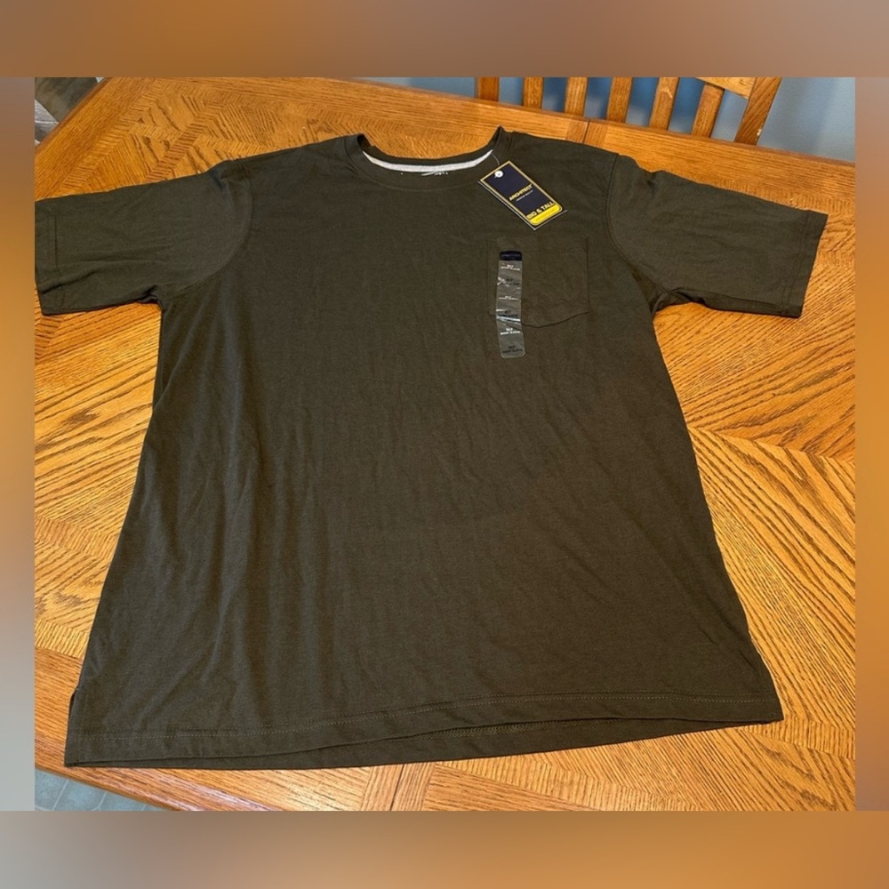 Lot of 2 - Architect Dark Olive Short and Charcoal Grey Sleeve Tees